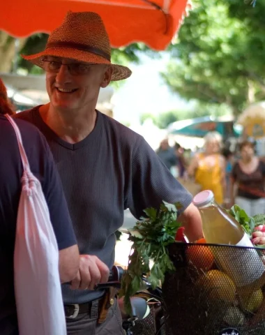 Laragne-Montéglin et son marché provençal