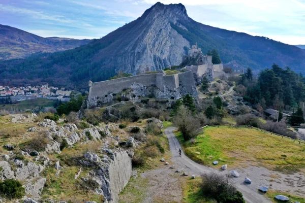 Le top des incontournables à faire à Sisteron