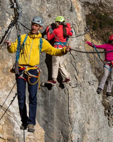 Guides pour la via ferrata